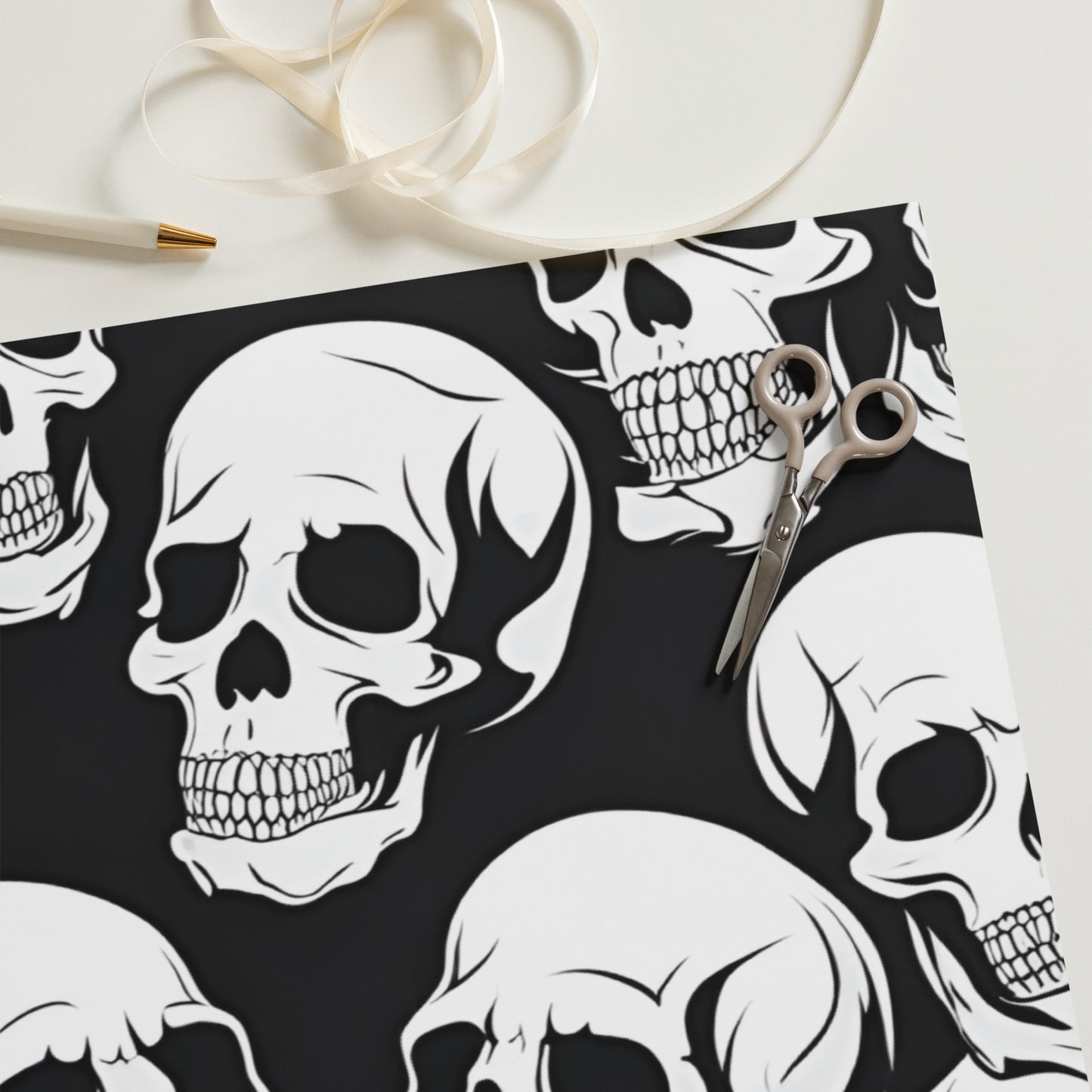 "B&W Skulls" Wrapping paper sheets AccE